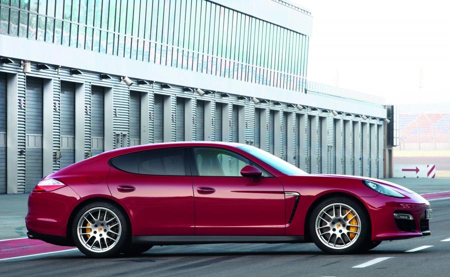  Porsche Panamera GTS 2011 года  (фото 56 из 81)